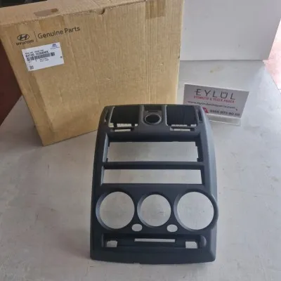 Getz 06-11 Teyp Paneli Orta Izgara 84740-1C550WK