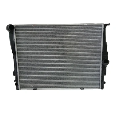 BMW 3 Seri E90 316 2005-2011 Otomatik Su Radyatörü 17117562079 MGA