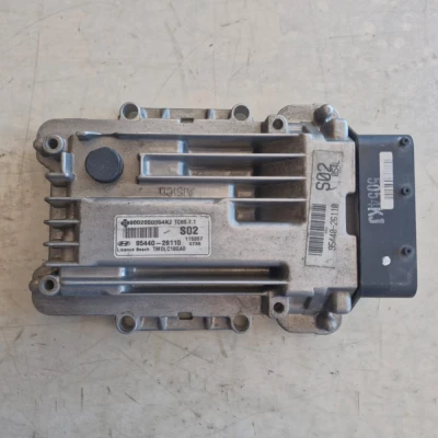 Hyundai İ30 / Blue ve Kia Cerato  9544026110 Bosch Motor Beyni