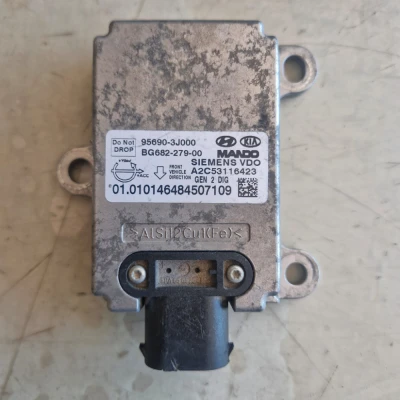 Hyundai Kia ESP Savrulma ve Yanal İvme Sensörü 956903J000 (Çıkma)